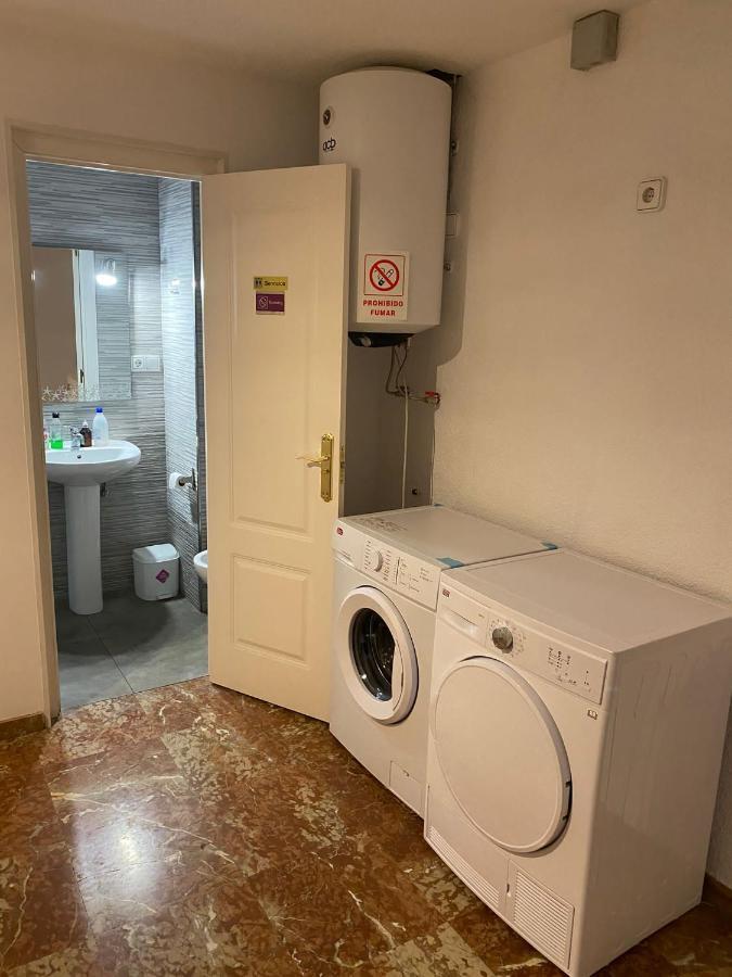 Pension El Dorado Alicante Esterno foto