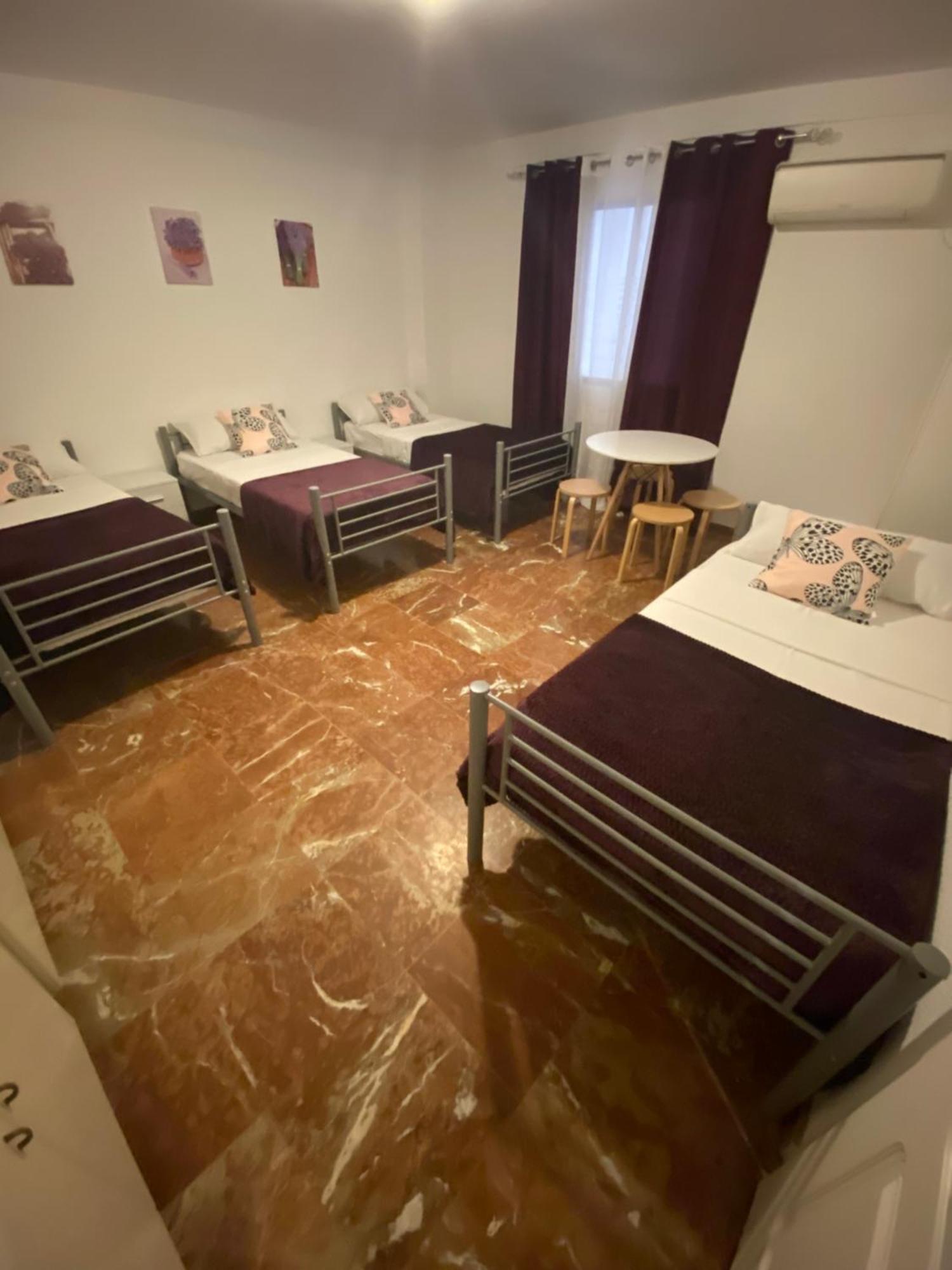 Pension El Dorado Alicante Esterno foto